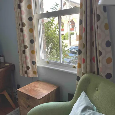 Feriehus A Lovely 2 Bedded Terrace House *