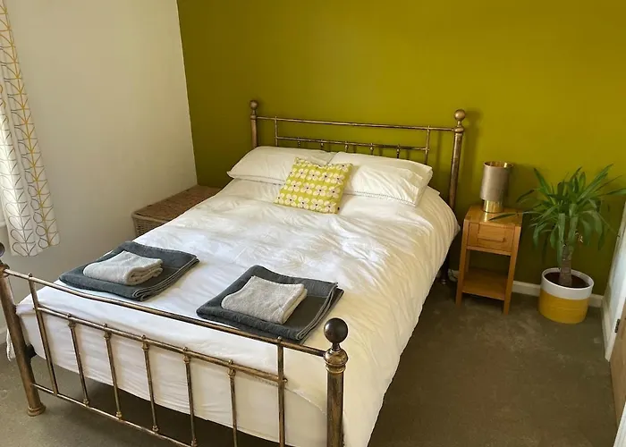 A Lovely 2 Bedded Terrace House Σπίτι διακοπών *